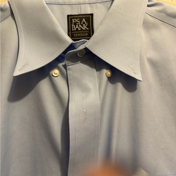 Jos. A. Bank shirt 1 Light Blue & 4 white new shirts one price 5 for 190